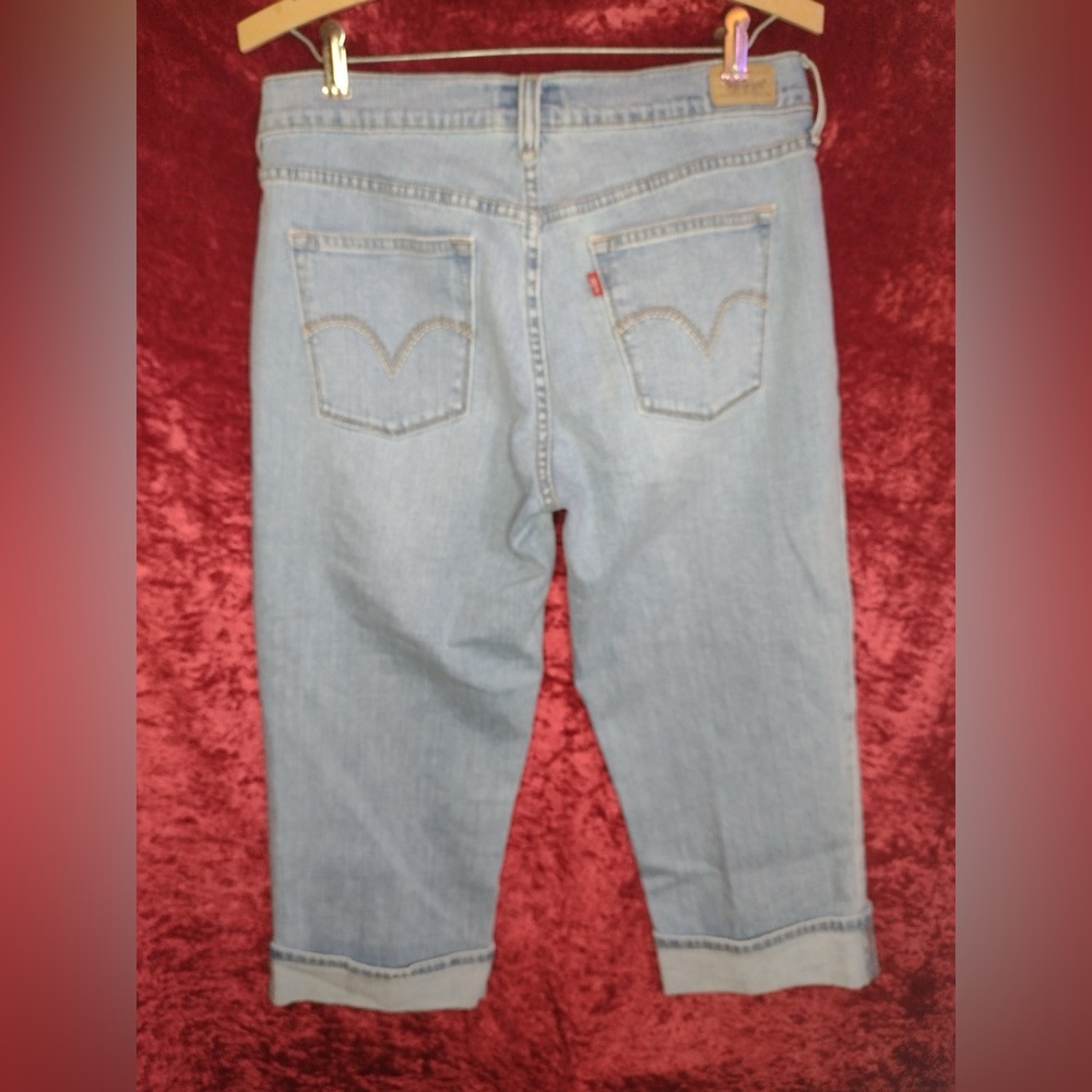 Levi's 515™ Capri Jeans Light Wash Denim Size 6 - Picture 5 of 9